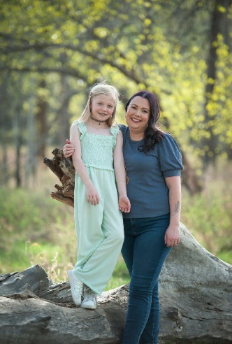 Skyelar Schmidt and her mother Kira Schulz, right, are shown in this handout photo taken in Airdrie, Alta. THE CANADIAN PRESS/Handout - Jana Miko (Mandatory Credit)