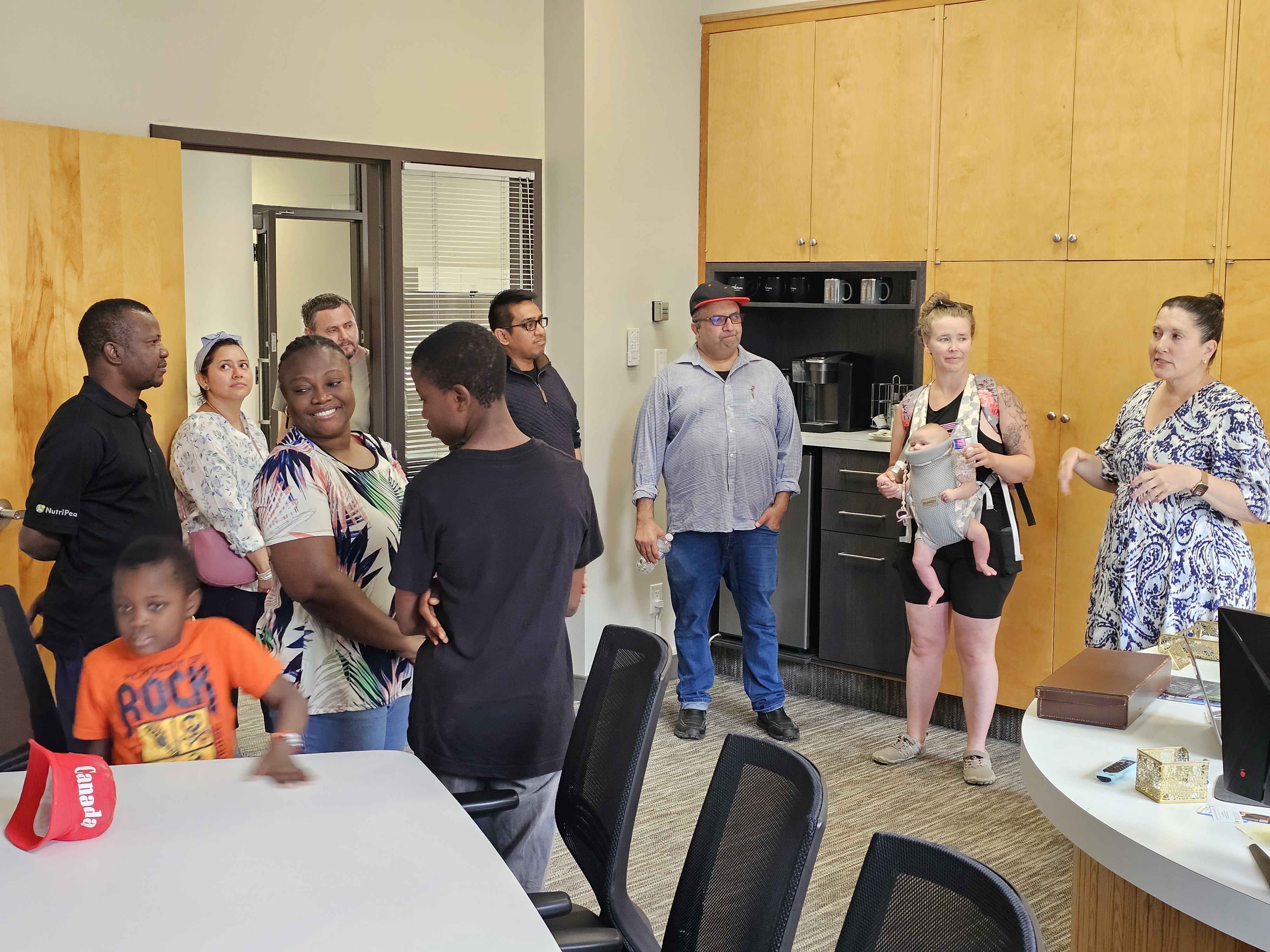 The tour group gets to take a look inside the Mayor's office