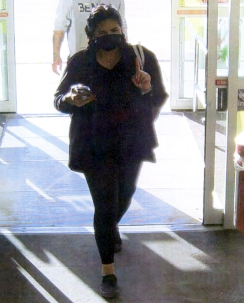 RCMP search for suspect in Canadian Tire theft portals