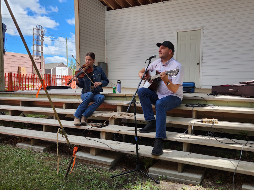 Live Music at the library stage, for everyone to come and enjoy.   PortageOnline/ Tristen Sokolosky