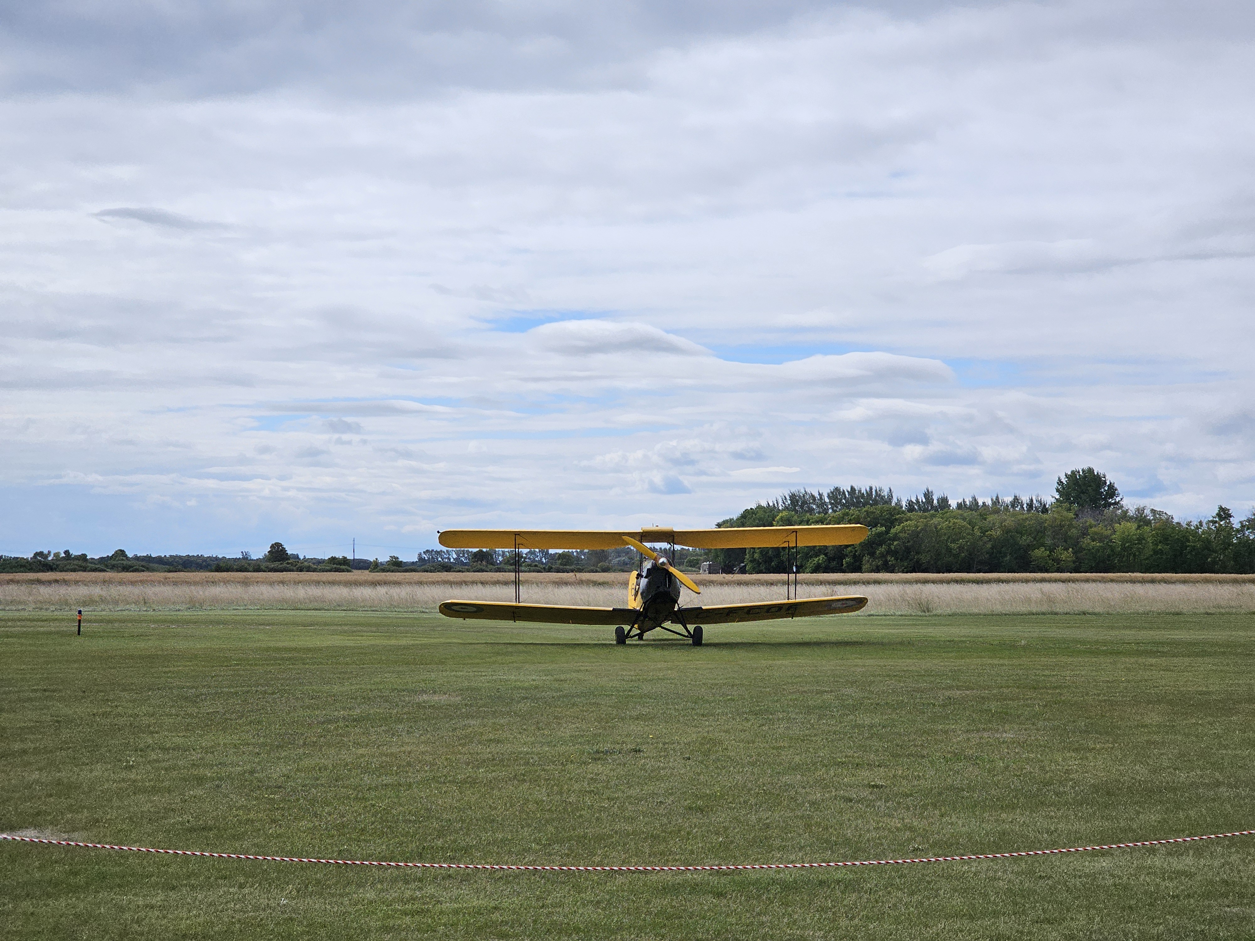 A plane preparing to take off from Gladstone airport
