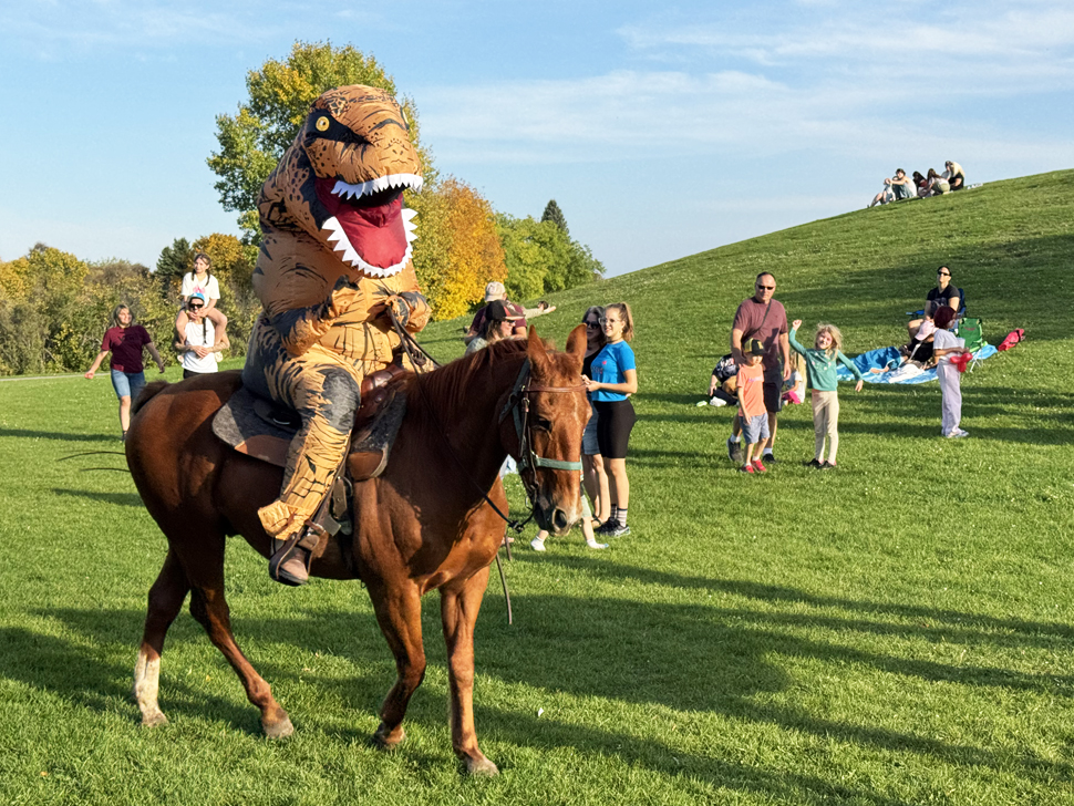 Cloud9 Ranch brought horses to the Dino Dash on Saturday. What a sight to see!