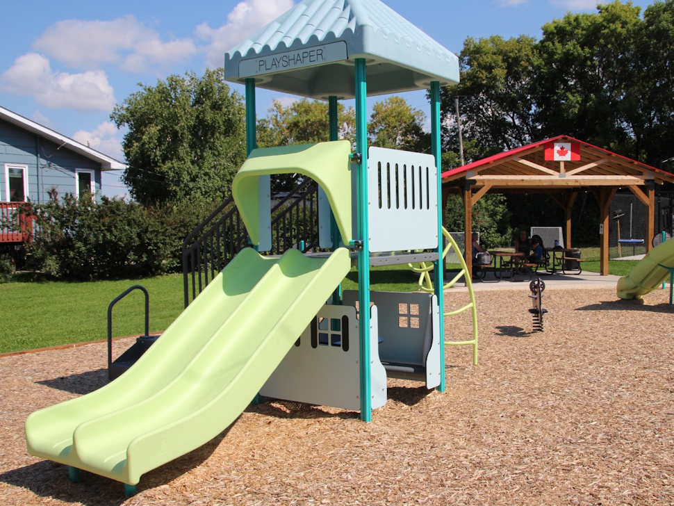 Bright and modern playground structures at Peony Farm Community Park offer safe, age-appropriate fun for children of all ages, reflecting the community’s vision for an inclusive and welcoming space. PortageOnline/Maryssa McFadden