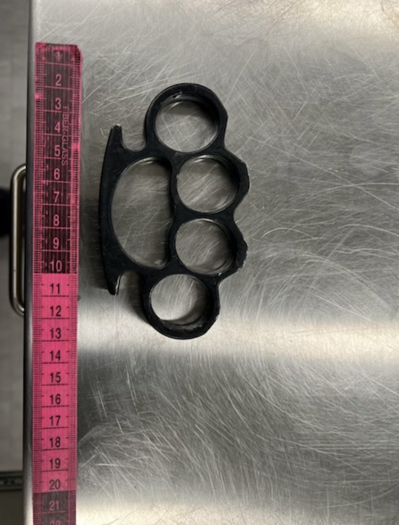 brass knuckles_Cochrane RCMP 