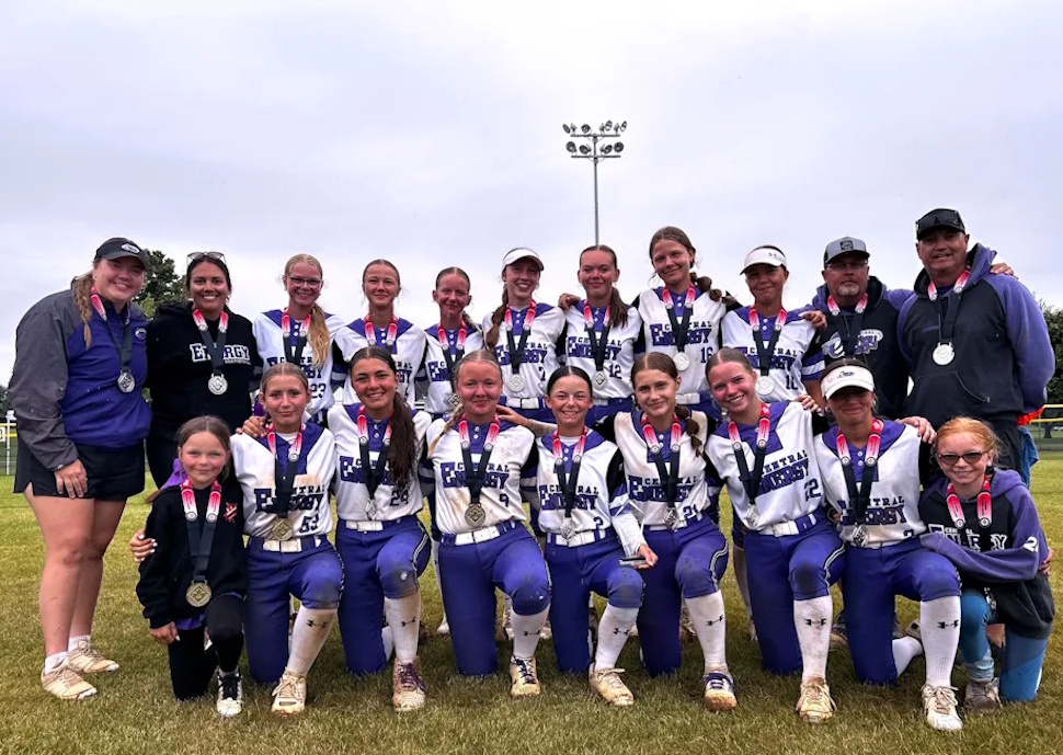 U15 Central Energy with their silver medals