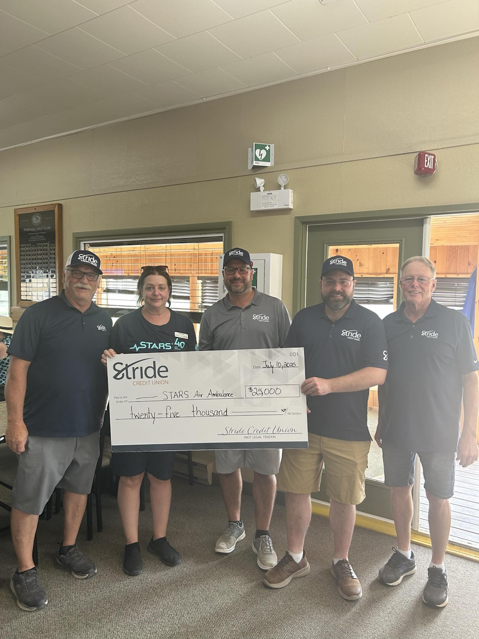 Stride Credit Union, handing off the $25,000 cheque to STARS. PortageOnline/ Tristen Sokolosky